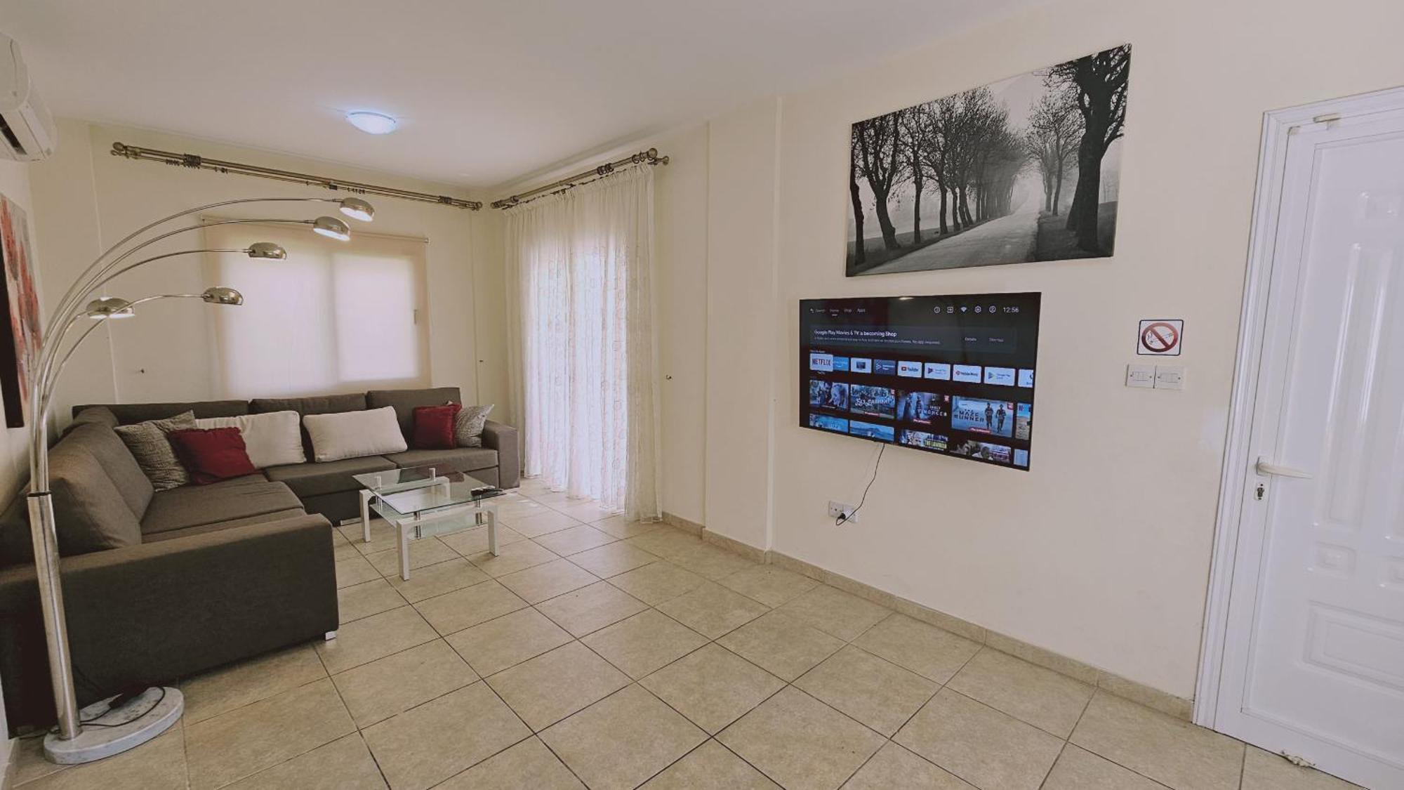 Nissi House Case de vacanță